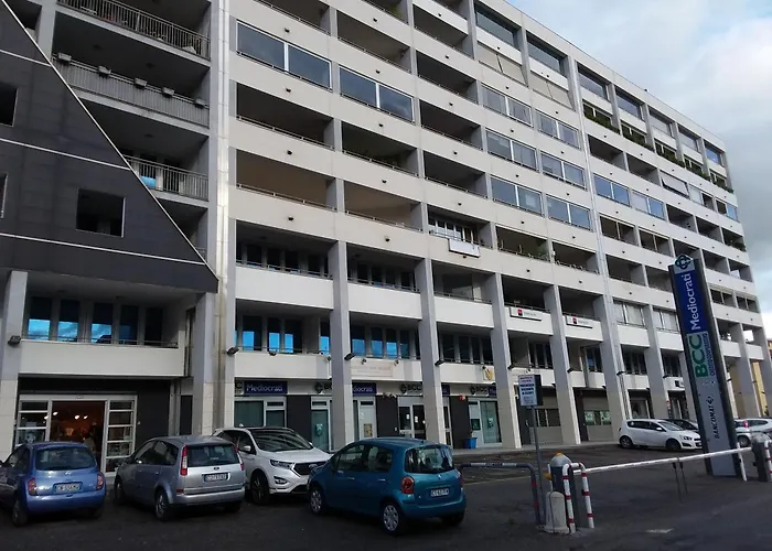 Uniclub House
